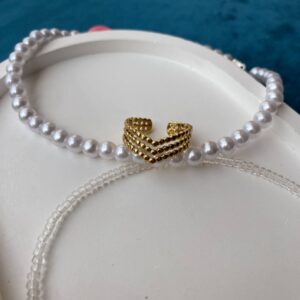 V Shaped Dotted Band